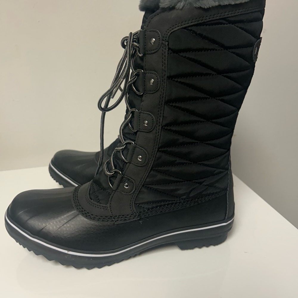 JBU Black Quilted Winter Boots size 10 - Brand New - Picture 3 of 6